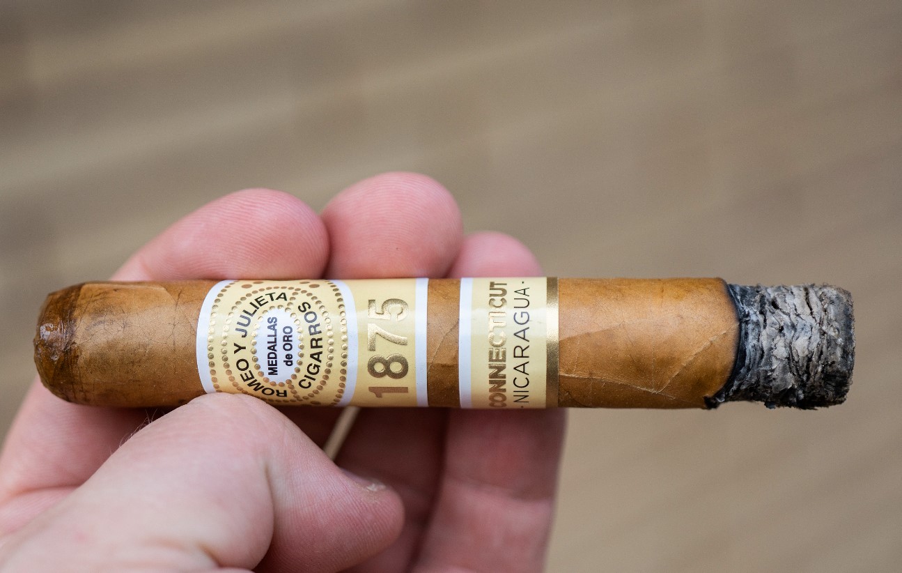 About Romeo y Julieta 1875 cigars 1