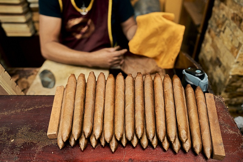 About Handmade Cigars 4