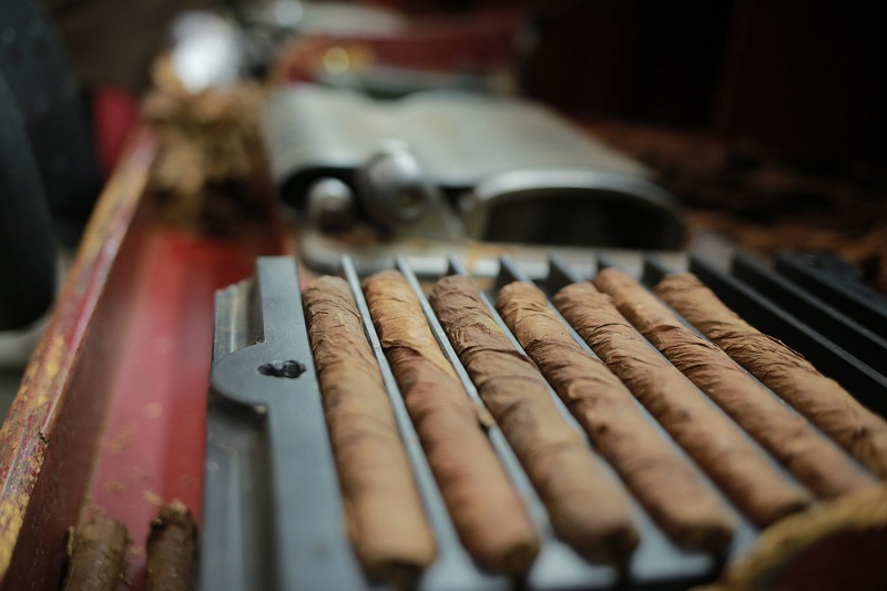About Machine-Made Cigars 3